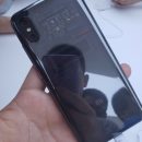 Нас что обманули? Xiaomi Mi8 Explorer Edition предлагает иллюзию прозрачной задней панели?