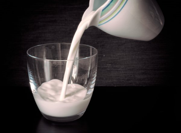 Учёные доказали, что молоко в пластиковой таре опасно для здоровья