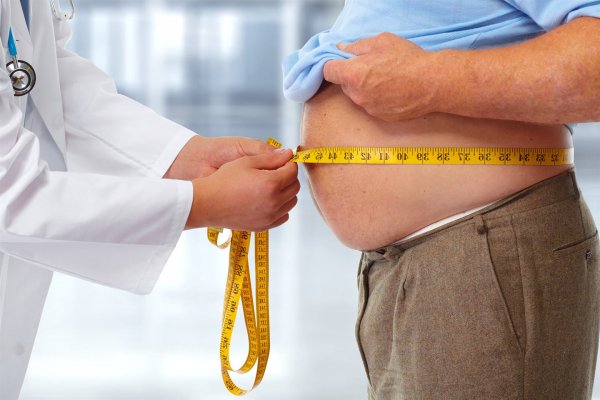 Ученые: Связь между лишним весом и раком груди существует