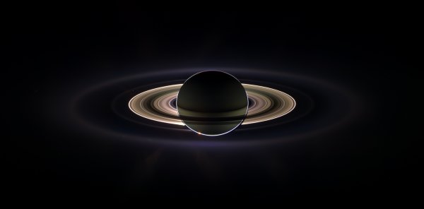 Назван день наблюдения за «противостоянием» Сатурна и Солнца