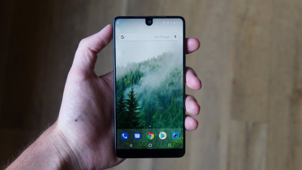 Создатель Android сообщил о снятии с производства его смартфонов