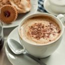 Эксперты: Вода и специи сделают утренний кофе более полезным для здоровья