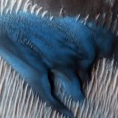 NASA опубликовало снимки голубых дюн на Марсе