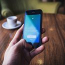 Официальный и фейковый Twitter-аккаунты Роскомнадзора вступили в переписку